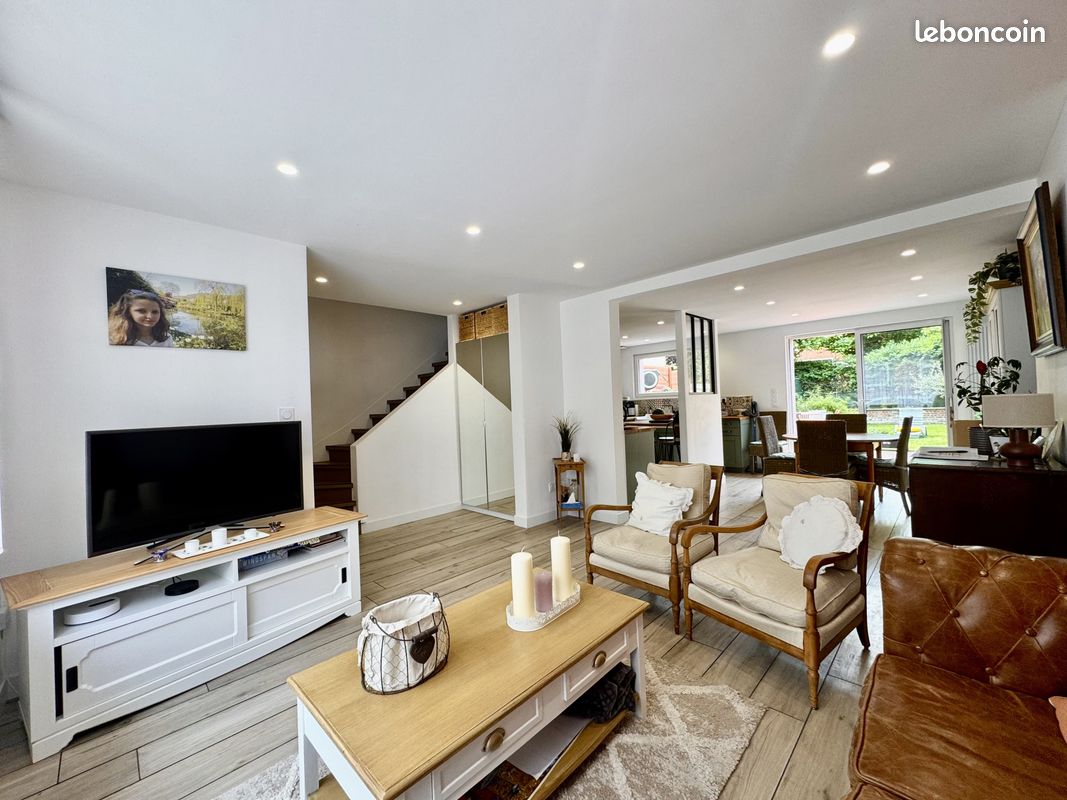 Maison 6 pièces 120 m² · à Calais · 120 m² · 347 876 €
