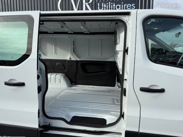 Renault TRAFIC III FG L1H1 1200 1.6 DCI 125CH GCF E6 (image 12)