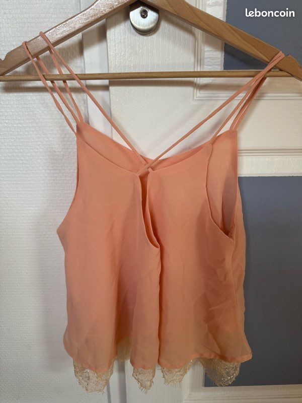 Débardeurs rose avec dentelle (image 2)