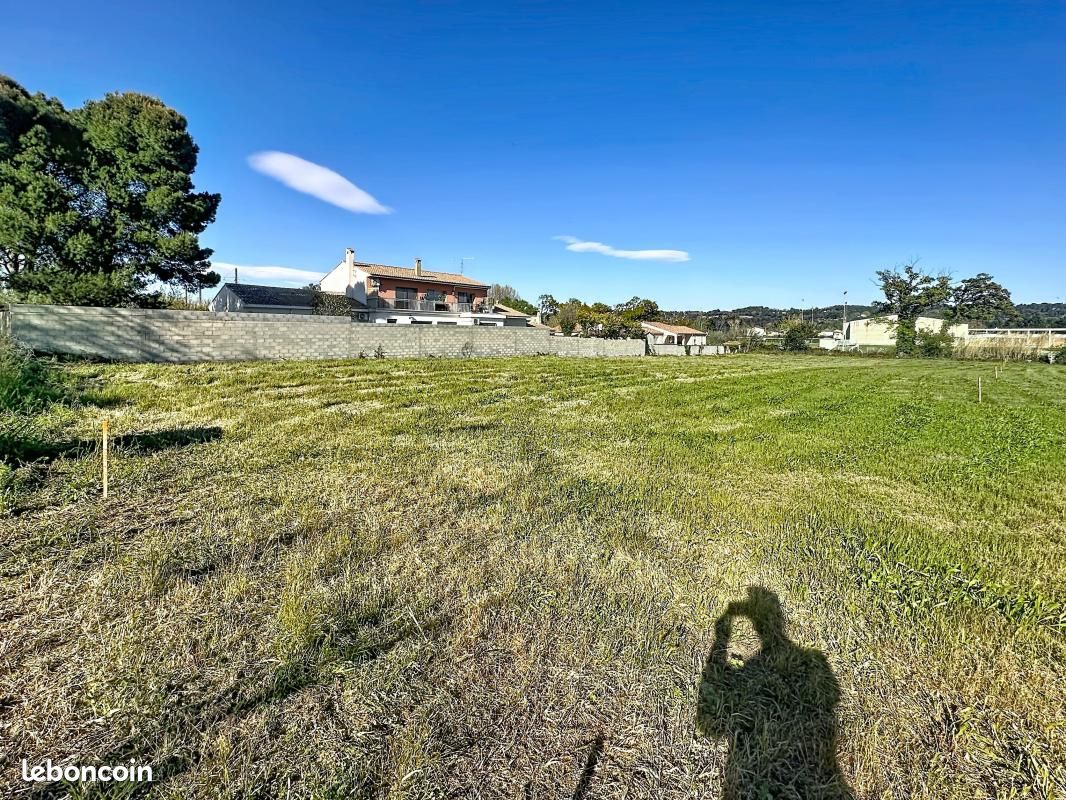 Terrain 529 m² Morieres Les Avignon (image 2)