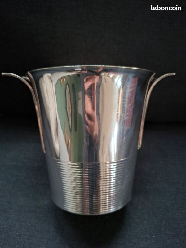 Seau à champagne vintage en acier inoxydable, 1970 | €50