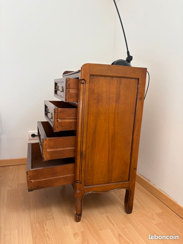 Commode en bois (image 3)