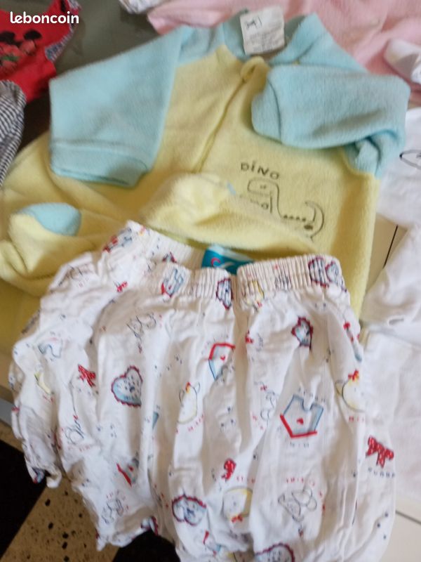 Lot de 17 articles un an fille (image 6)