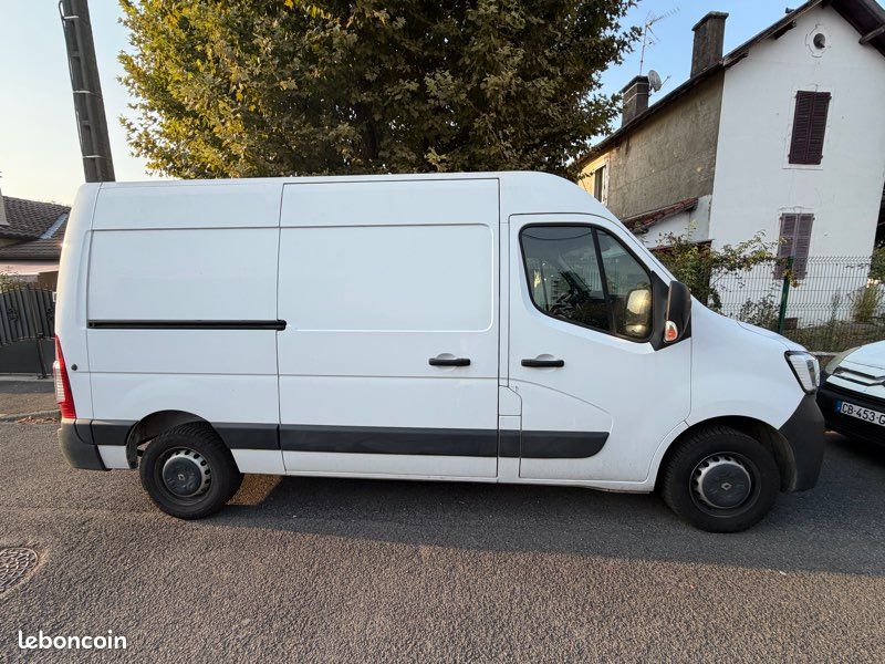 Renault master (image 2)