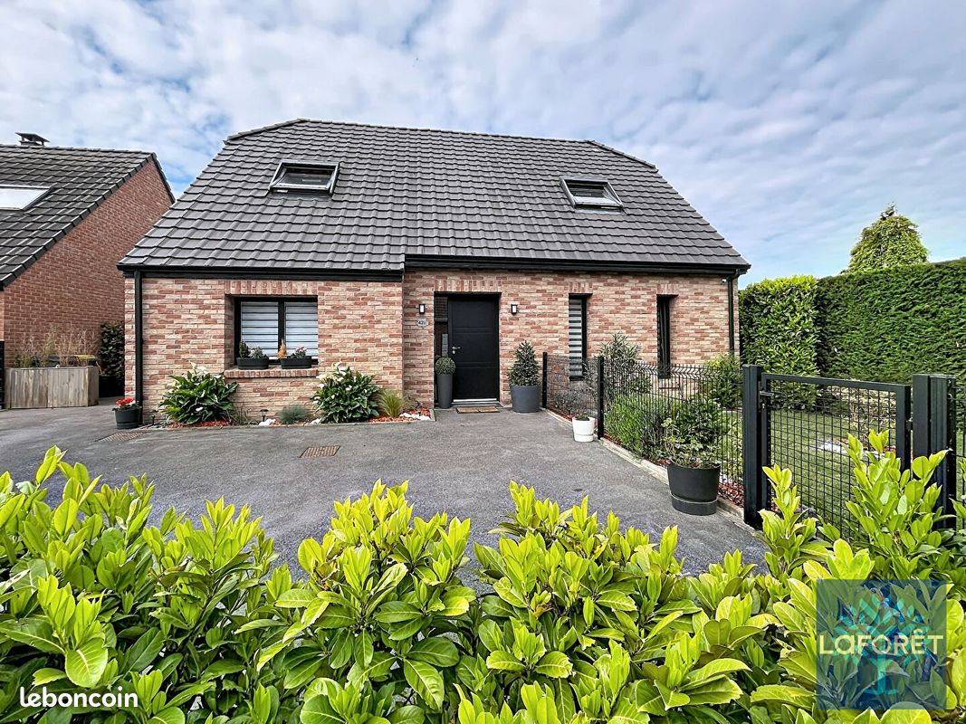 Maison 6 pièces 119 m² · à Saint-Saulve · 119 m² · 364 000 €