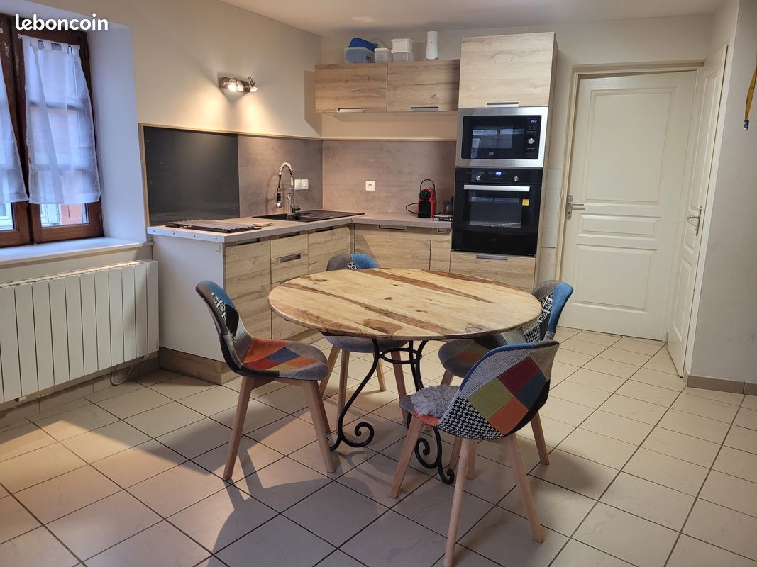 Maison 3 pièces 58 m² · à Saint-Pierre-le-Vieux · 58 m² · 490 €/mois