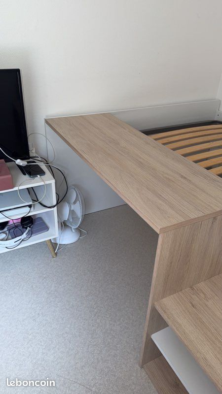 Lit bureau (image 2)