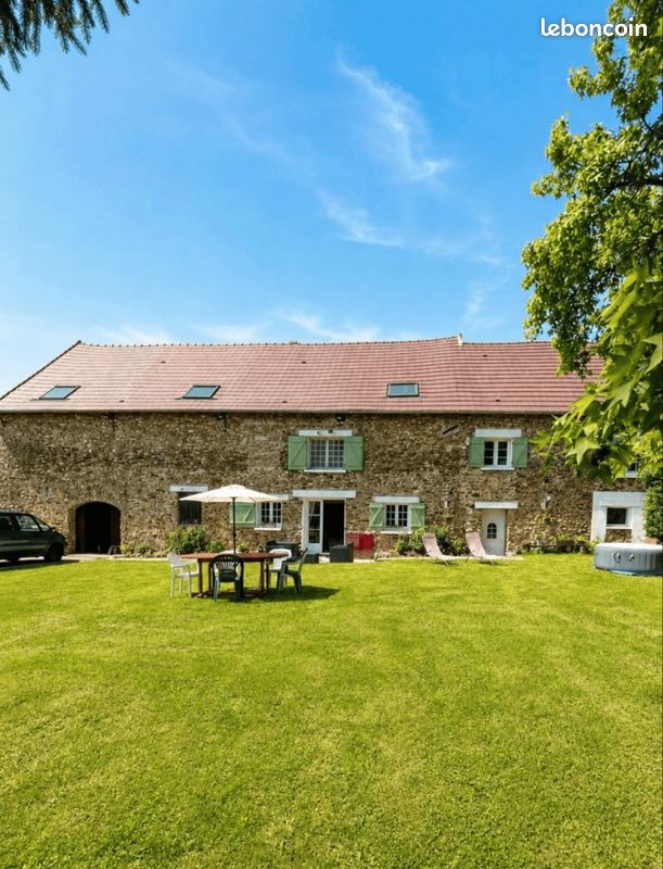 Maison 6 pièces 220 m² · à Coulommiers · 220 m² · 339 000 €