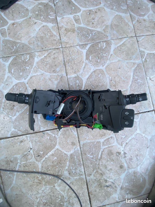 Contacteur tournant clio3 clio2 modus (image 1)