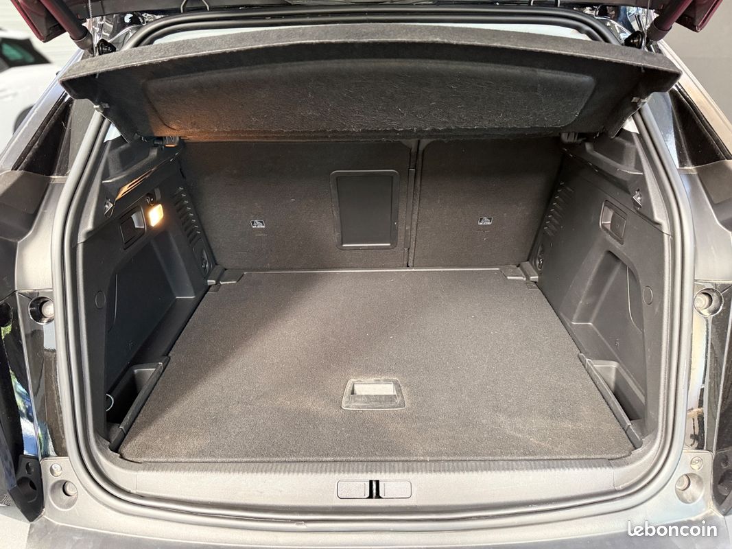 PEUGEOT 3008 1.6 Puretech 180ch SS EAT8 Allure (image 29)