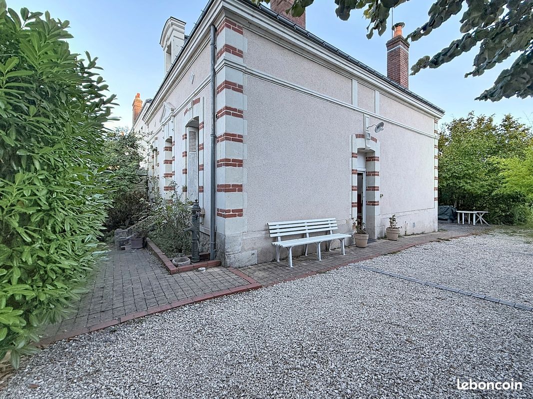 Maison 8 pièces 108 m² · à Saint-Cyr-sur-Loire · 108 m² · 543 000 €