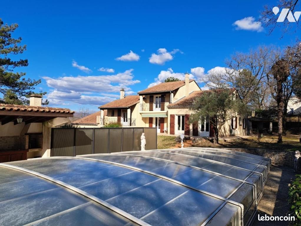 Maison 9 pièces 285 m² · à Montélimar · 285 m² · 599 000 €