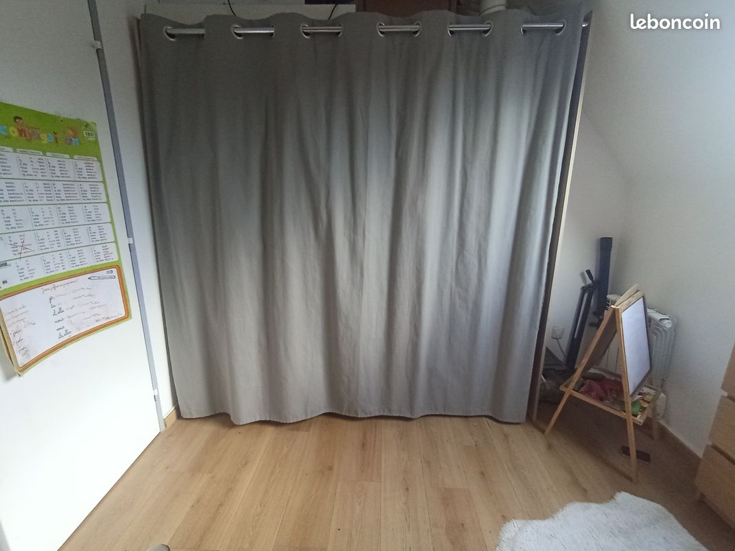 Ensemble de chambre a coucher (image 5)