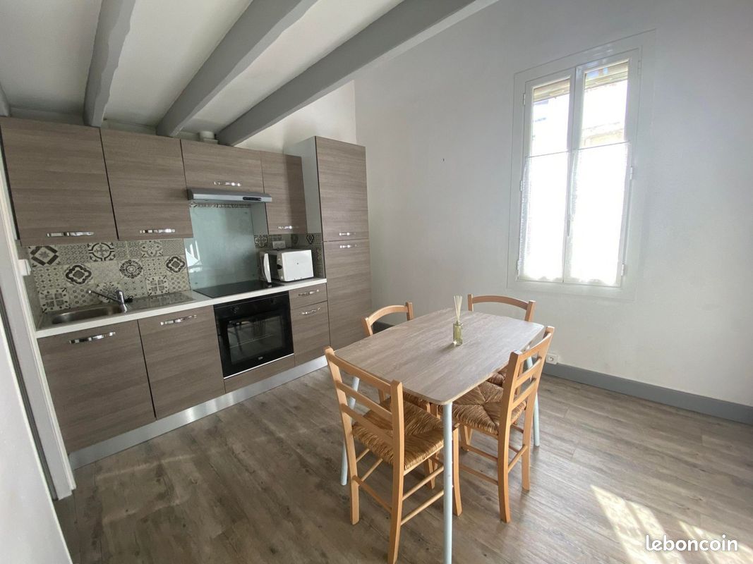 Appartement 1 pièce 24 m² · à Arles · 24 m² · 490 €/mois