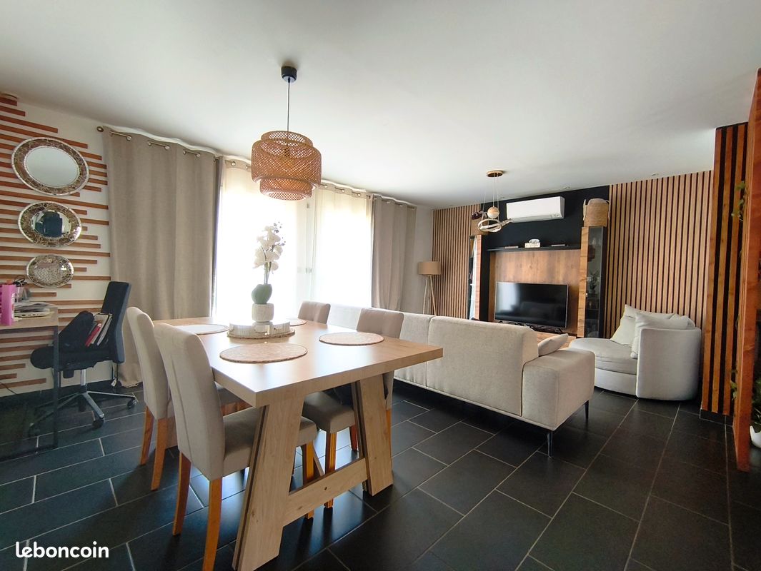 Maison 4 pièces 97 m² · à Bourgoin-Jallieu · 97 m² · 299 000 €