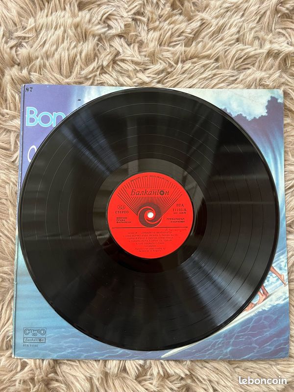 Vinyle Bones M. - Oceans of Fantasy (image 3)