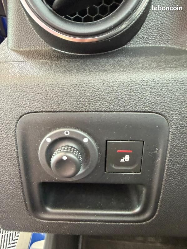 Dacia Duster II 1.5 Blue DCi 4X2 115 CV (image 16)