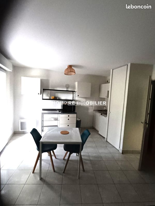Appartement 1 pièce 30 m² · à Carquefou · 30 m² · 607 €