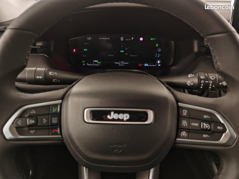 Jeep Compass 1.3 Turbo T4 240ch PHEV 4xe Upland AT6 eAWD (image 17)