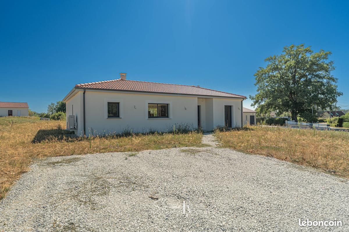 Maison 6 pièces 102 m² · à Saint-Hilaire-Bonneval · 102 m² · 246 000 €