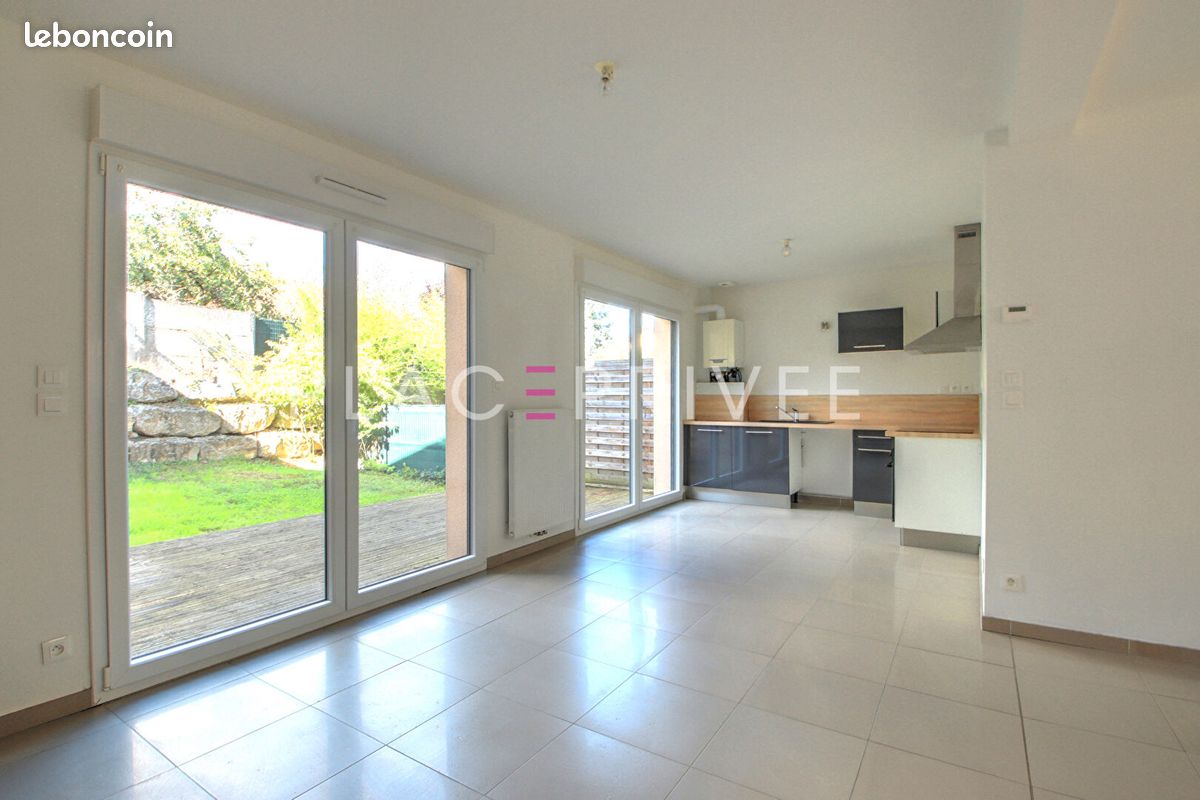 Maison 5 pièces 98 m² · à Saint-Nicolas-de-Port · 98 m² · 1 030 €/mois