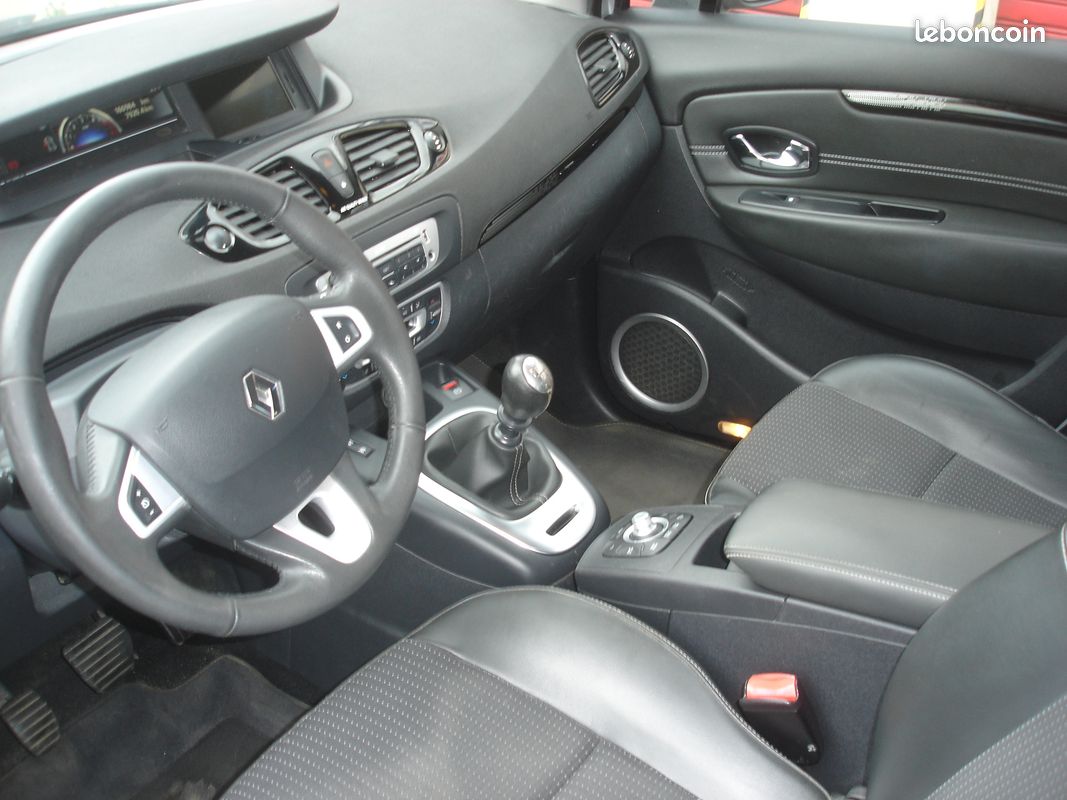 Renault scenic iii (2) 1.6 dci 130 energy fap dynamique eco2 (image 3)