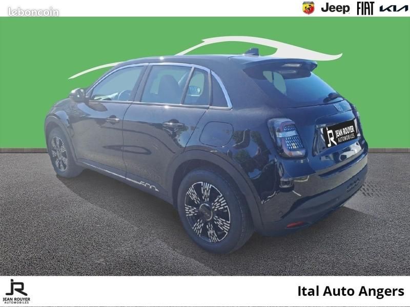Fiat 600 1.2 Hybrid 100ch Pack Confort & Style DCT6 (image 7)
