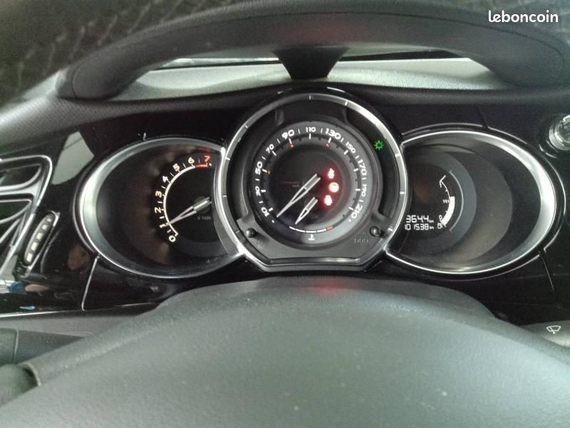 Citroen DS3 1.6 VTi So Chic (image 14)