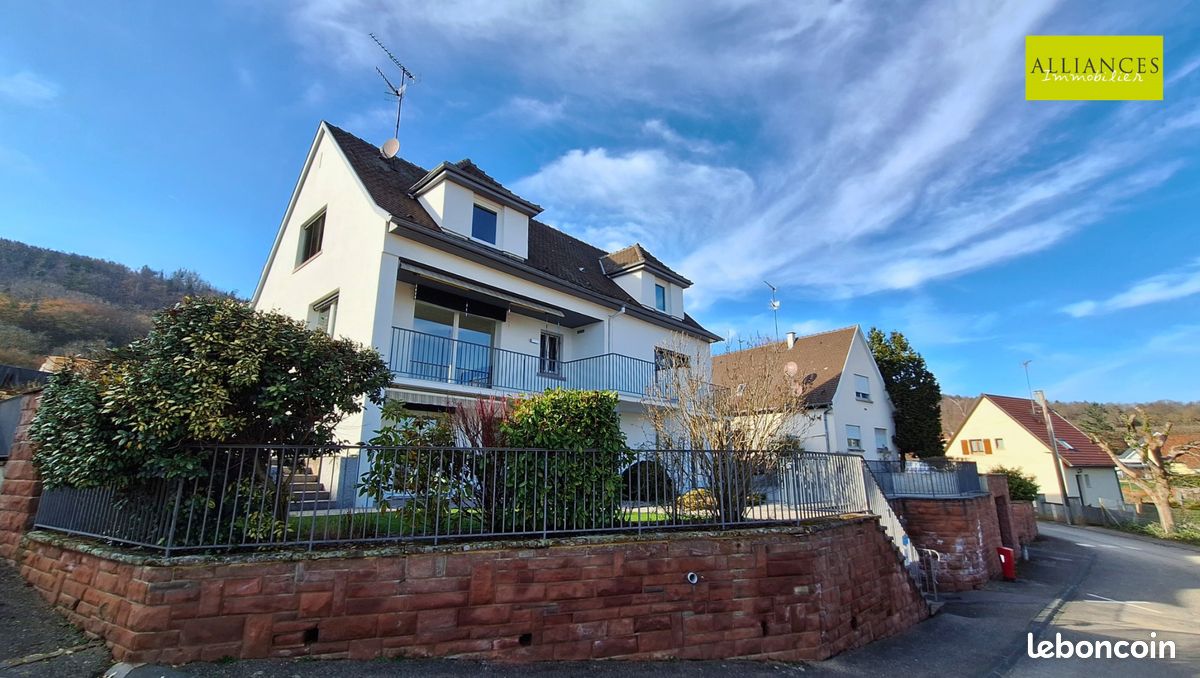Immeuble 11 pièces 246 m² · à Riquewihr · 246 m² · 740 000 €