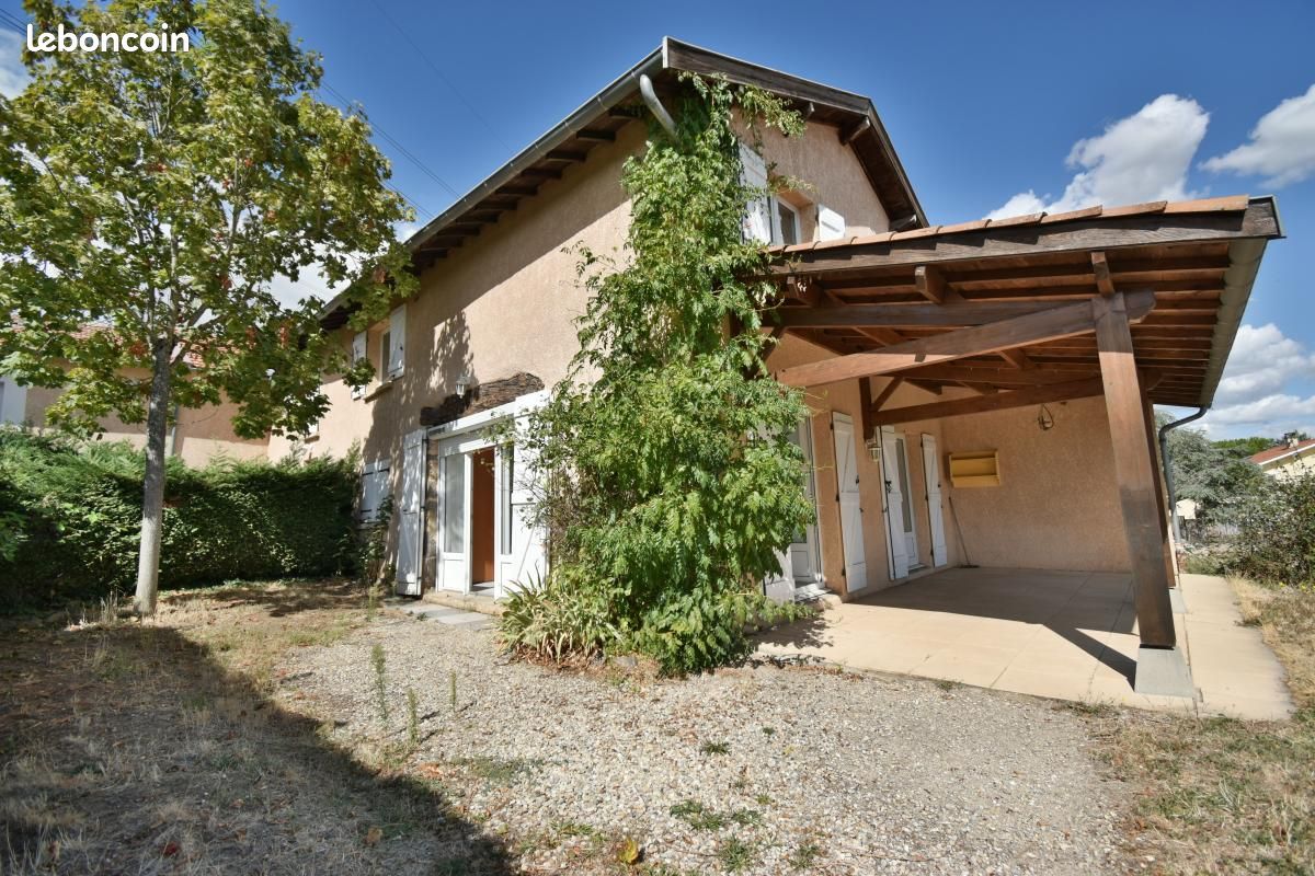 Maison 9 pièces 170 m² · à Vaugneray · 170 m² · 495 000 €