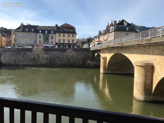 Appartement 3 pièces 109 m² · à Espalion · 109 m² · 797 €/mois