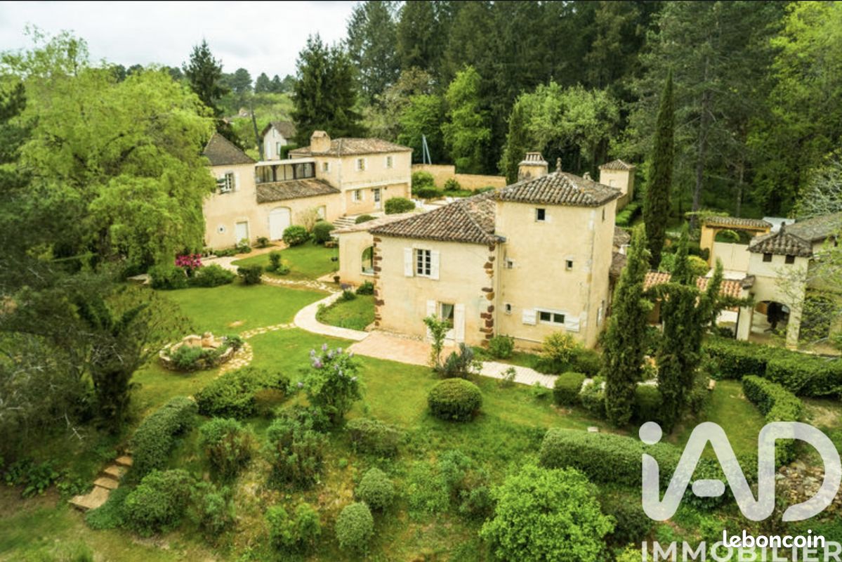 Propriété 10 pièces 305 m² (image 17)