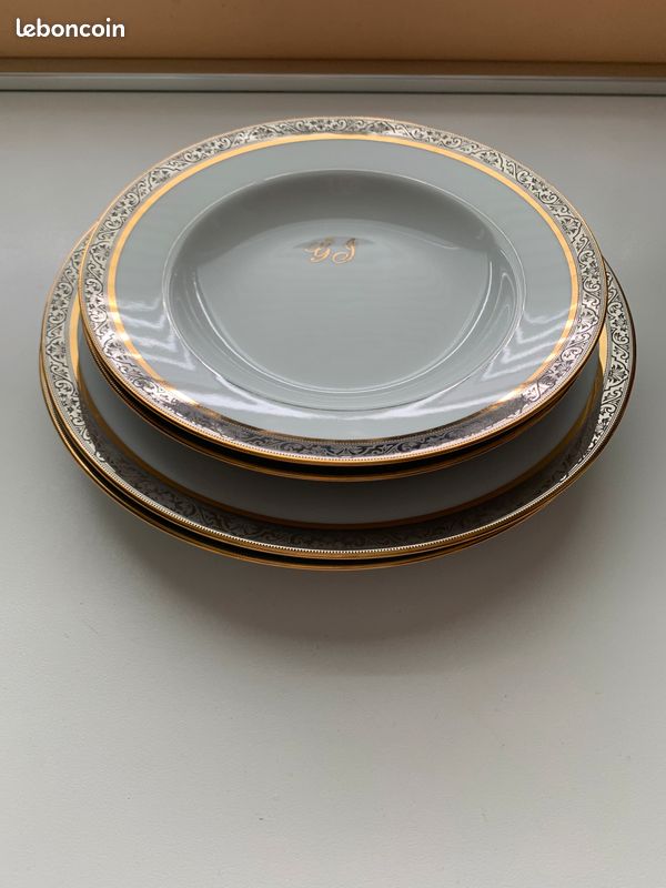 Limoges 2 dinner and 2 soup plates with GJ initials (image 6)