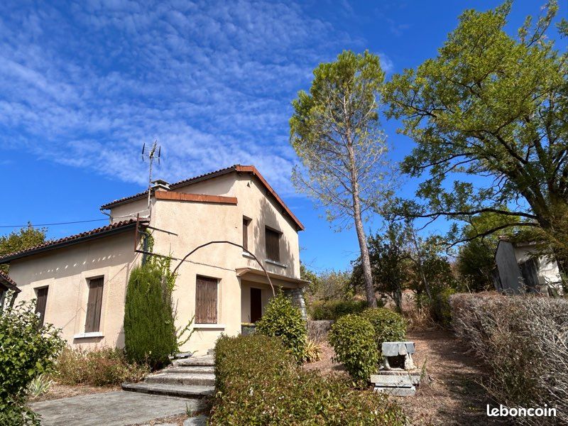Maison 4 pièces 106 m² · à Castres · 106 m² · 150 000 €