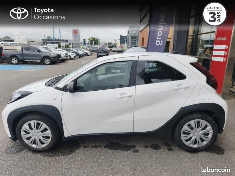 Toyota Aygo X 1.0 VVT-i 72ch Dynamic MY24 (image 3)