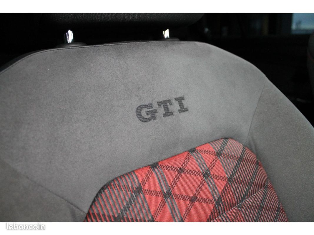 Volkswagen golf gti tcr 2.0 16v tsi - 290 - phase 2 - suivi complet vw - sort de revision (image 27)