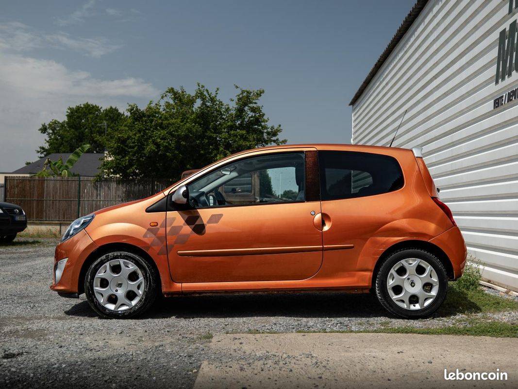 RENAULT TWINGO GT 1.2i 100Ch - DISTRIBUTION FAITE (image 4)