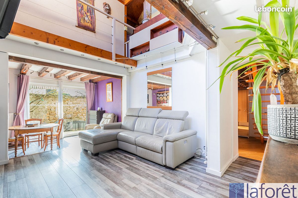 Maison 6 pièces 130 m² · à Ballainvilliers · 130 m² · 329 000 €