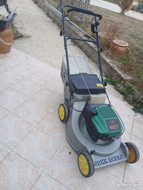 Tondeuse john deere proff (image 2)