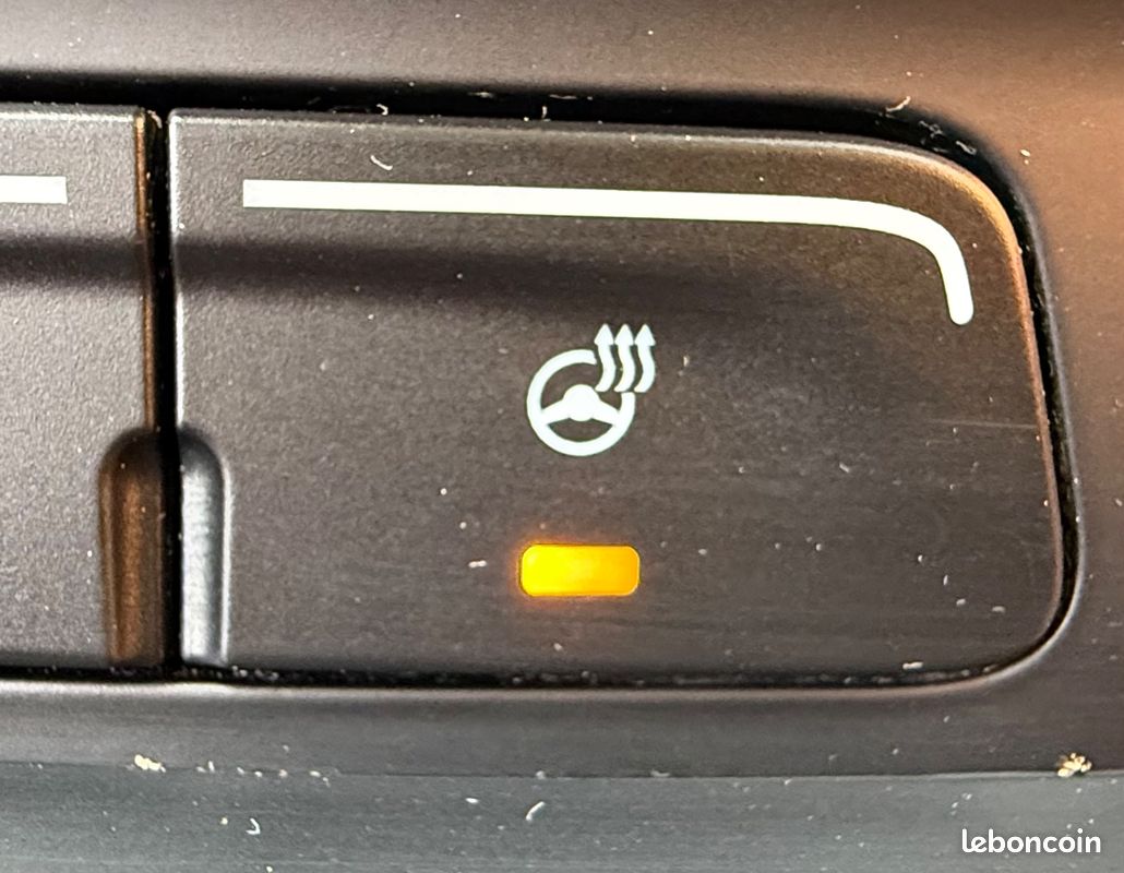 FORD FOCUS C-MAX 1.0 SCTI 125CH TITANIUM - CAR PLAY-SIEGES ET VOLANTS CHAUFFANTS-GARANTIe (image 27)
