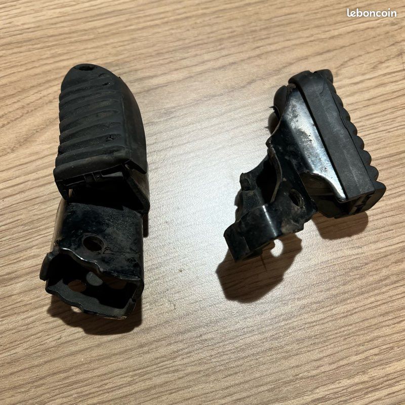 Repose pieds Honda 650 NX Dominator (image 2)