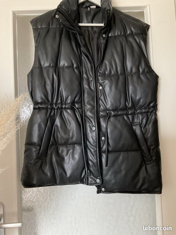 Doudoune matelassé similicuir zara sans manche fem Vêtements