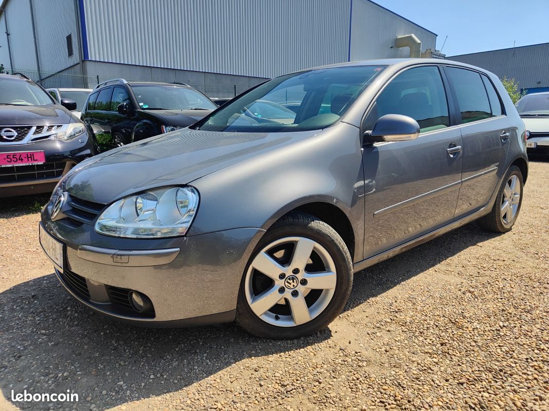 Volkswagen GOLF V 1.9 Tdi 105 CH United * SUIVI COMPLET * GARANTIE (image 3)