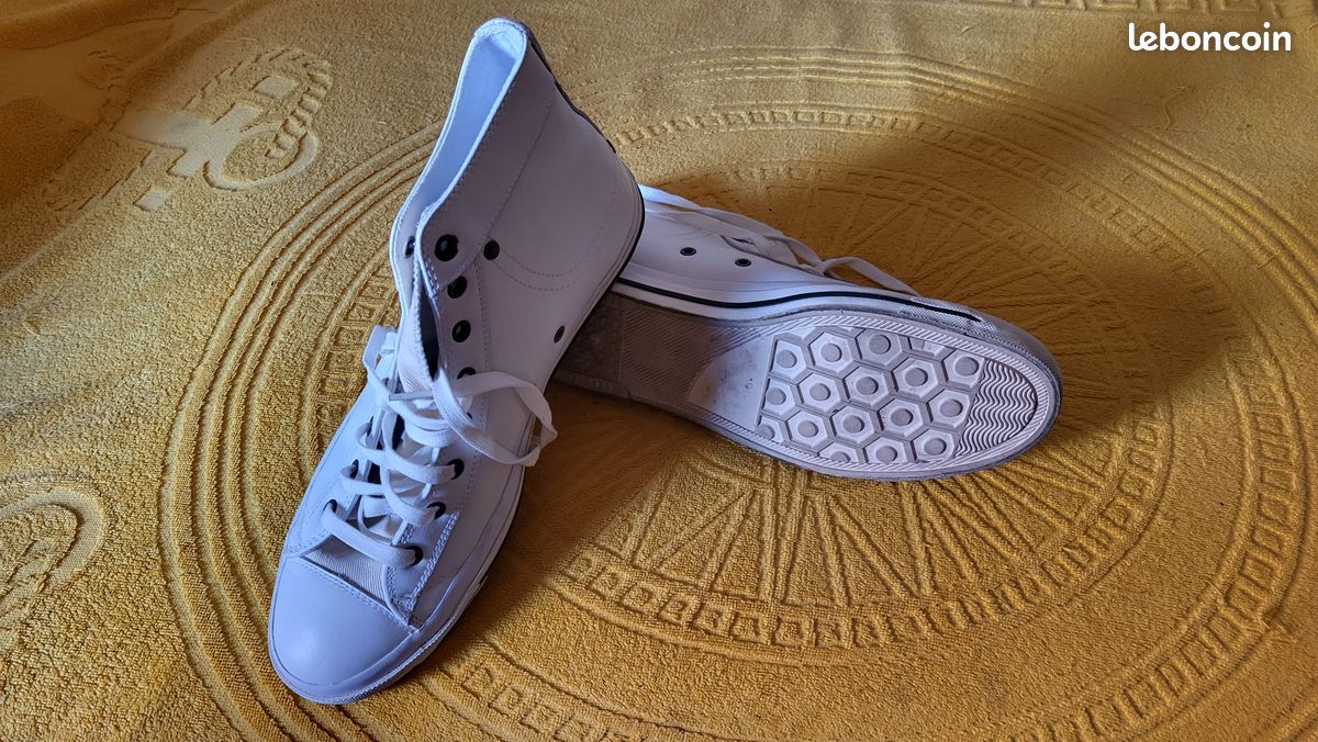Paire de Diesel cuir blanc et toile blanc cassé taille 46 dans sa boîte, état neuf (image 6)