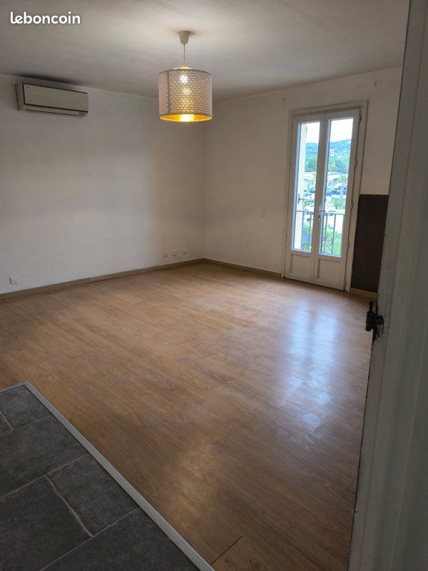 Appartement 3 pièces 85 m² · à Montauroux · 85,2 m² · 900 €/mois