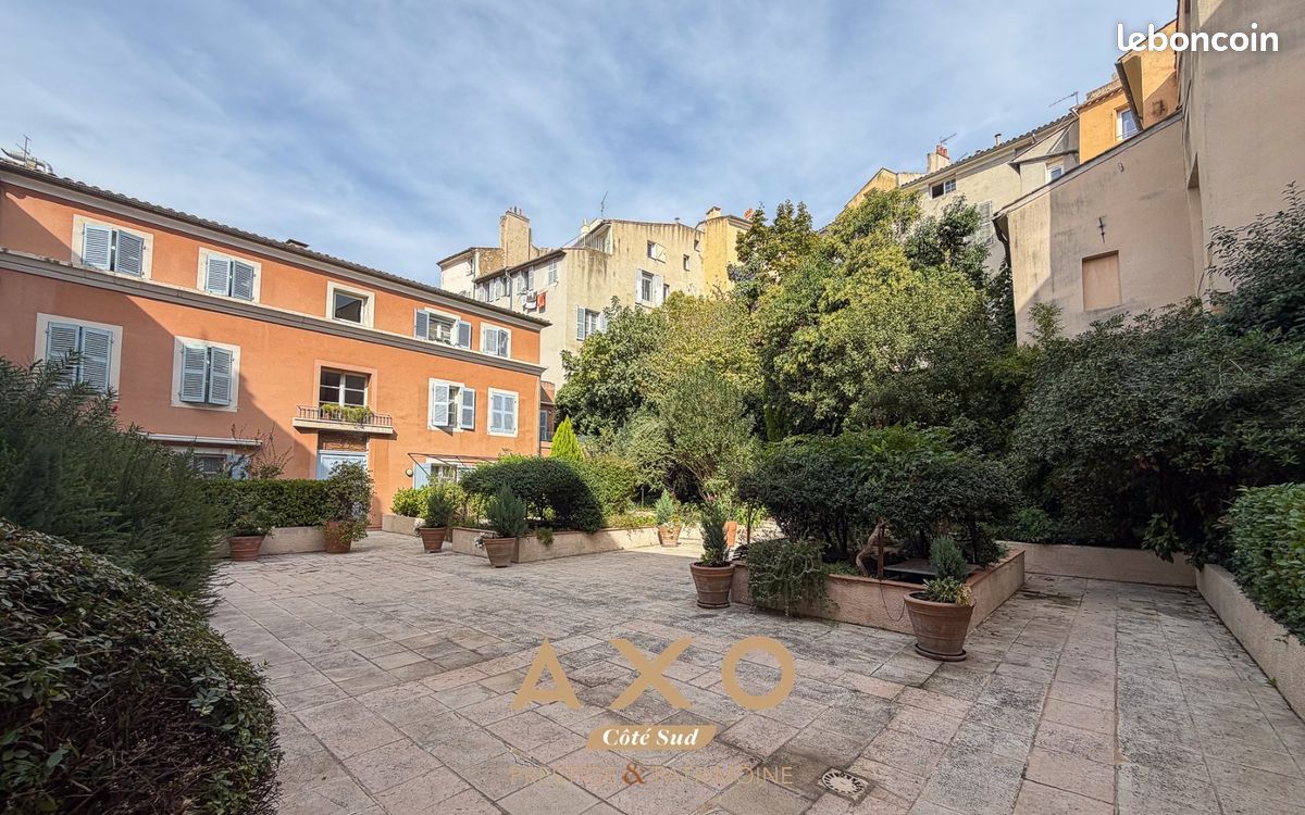 Appartement 6 pièces 230 m² · à Aix-en-Provence · 230 m² · 2 300 000 €