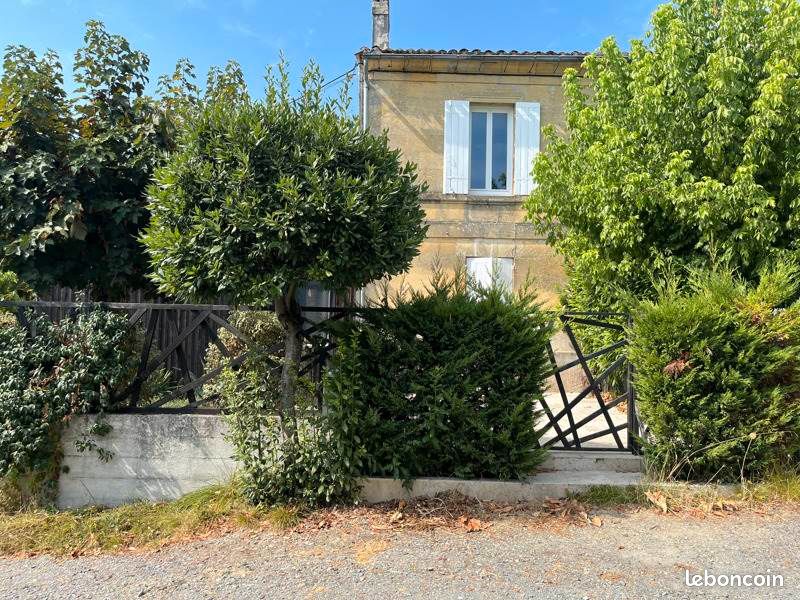 Maison 6 pièces 179 m² · à Langoiran · 179 m² · 1 130 €/mois