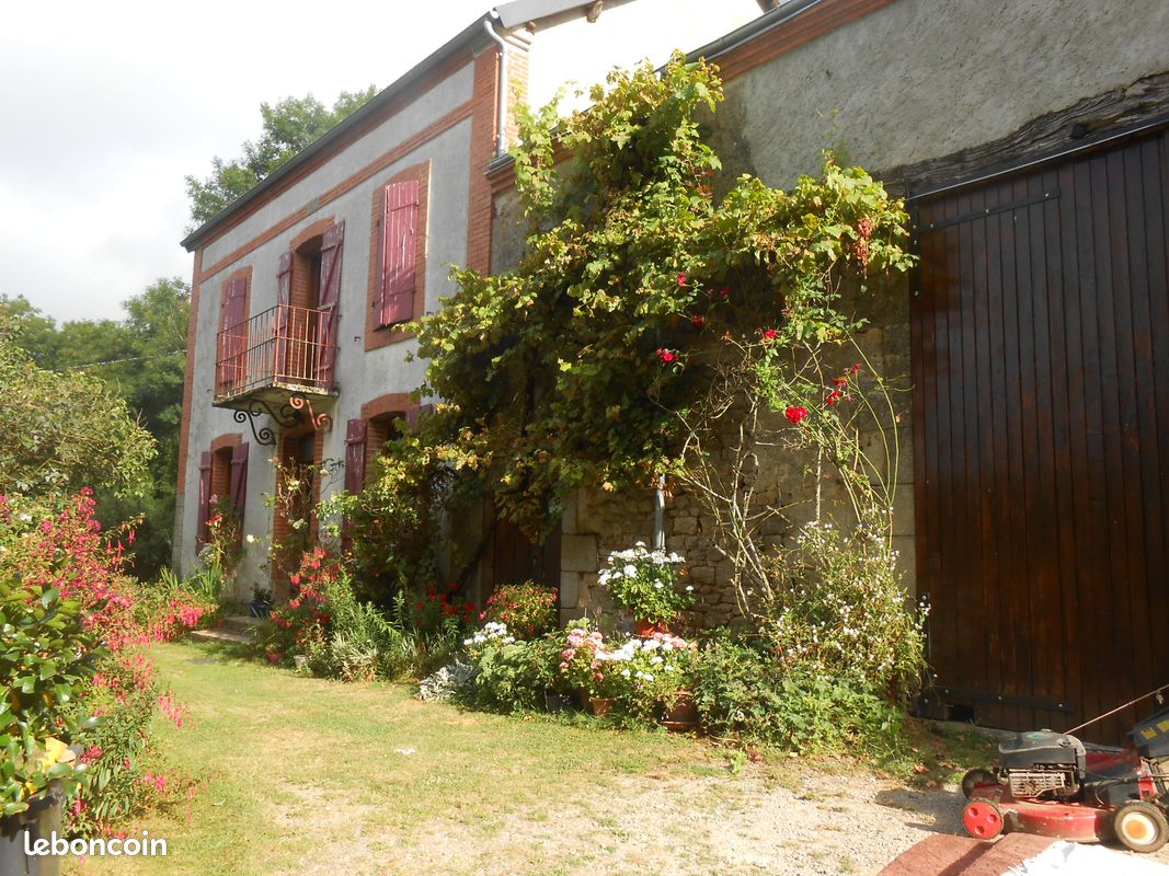 Maison 5 pièces 140 m² · à Champsanglard · 140 m² · 179 000 €
