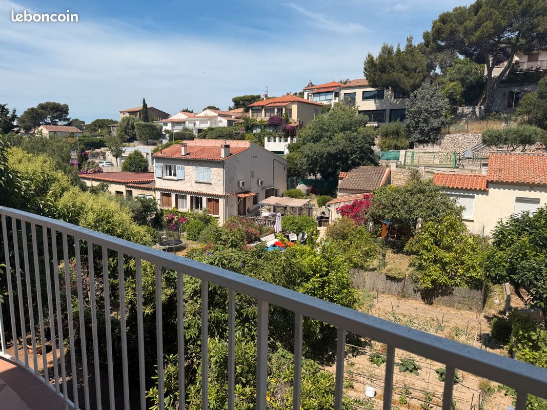 Appartement 4 pièces 115 m² · à Cassis · 115 m² · 1 900 €