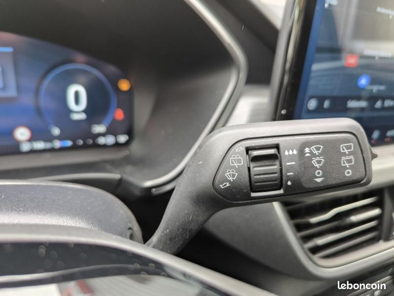 Ford Kuga 2.5 Duratec 183ch Hybrid Active X Powershift i-AWD (image 26)